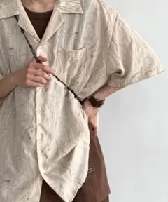 マーブル模様 ベージュ 半袖シャツ