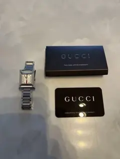 GUCCI 111L シェリーライン 時計