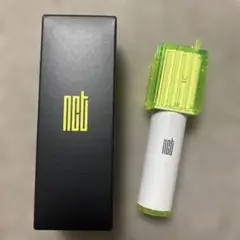 Item thumbnail for item b8bae6d8-c19f-4b1e-93fd-6210cb22e604