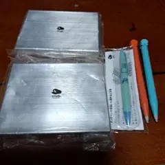 club アルミケース 2個とカラーペンセット
