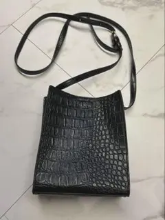 クロコダイル風 サコッシュバッグ　ミニショルダーバッグ