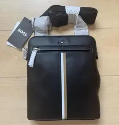 BOSS ブラック ショルダーバッグ　新品未使用！