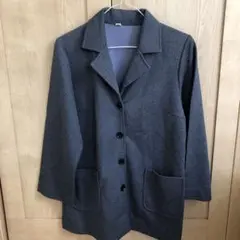 テーラードジャケット　グレー色