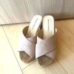 オリエンタルトラフィック ベージュ ヒールサンダル