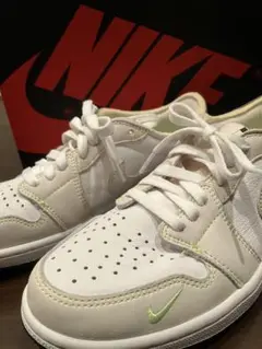 NIKE ジョーダン１low ゴーストグリーン　新品同様！