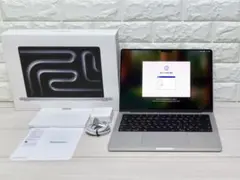M4 MacBookPro 14 MW2W3J/A シルバー　美品！
