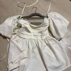 GRLホワイト フリル バルーンスリーブ シャツ