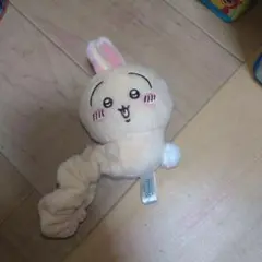 ちいかわ　うさぎ　シュシュ