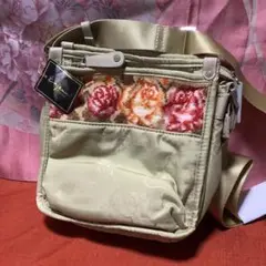 レディース新品ショルダーバッグ(ベージュ)