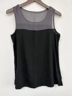 [未使用]UNIQLO ユニクロ　タンクトップ　サイズM