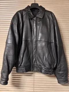 Item thumbnail for item ded78b0f-8416-4fa6-bef4-d7e35a30d04f