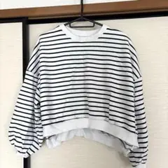 バルーンスリーブ白黒ストライプトレーナー