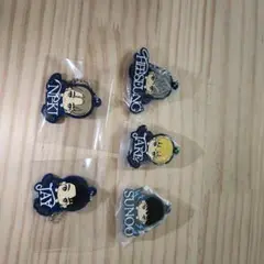 K-POP アクリルキーホルダー 6個セット