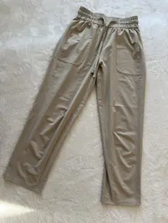 ルルレモン　軽量　速乾　ストレッチ　イージーパンツ
