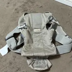 ベビービョルンBABY CARRIER MINI グレーベージュ　グレージュ