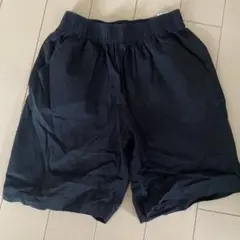 GU 黒 ハーフパンツ キッズ150