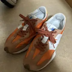 ニューバランス 327 オレンジ 28cm