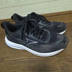 Mizuno Wave Inspire 黒 スニーカー