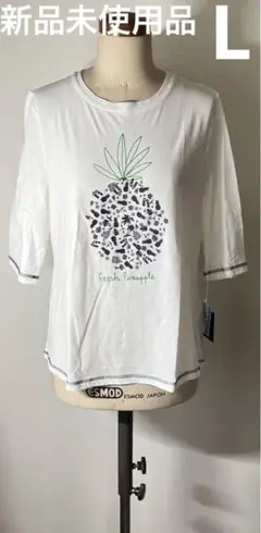 新品未使用品　日本製プリント　フラワープリント　Tシャツ