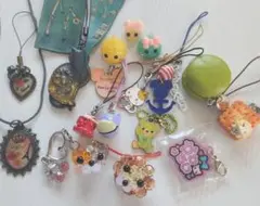 【早い者勝ち！】キャラクター雑貨 キーホルダー ハンドメイド等 まとめ売り19点