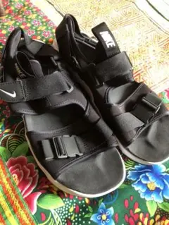 NIKE ナイキ キャニオンサンダル 28センチ