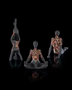 3D プリントされたヨガのポーズの彫像.