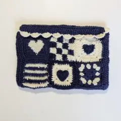 Item thumbnail for item 2fc707be-364d-4d10-980f-72b91f2b8ea4