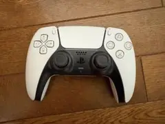 Item thumbnail for item cacbe631-af45-4cb2-b8c6-82ee29d87077