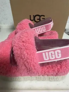 UGG シープスキンサンダル OH FLUFFITA