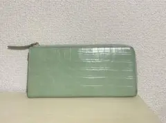 長財布　ミントグリーン