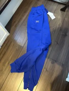 新品❗️asics ブルー✴︎ジャージ