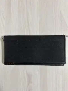 TUMI 長財布