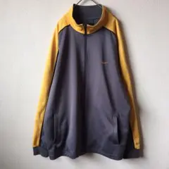 NIKE ワンポイント イエロー刺繍ロゴ ジャージ グレーxイエロー ゆるダボ