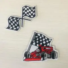 刺繍アイロンワッペン☆レーシングカー&旗　　　　2枚組