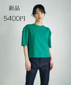値下げ不可　ショルダータックプルオーバー