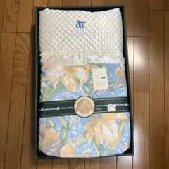 新品シルク混肌布団　140cm✖️190cm