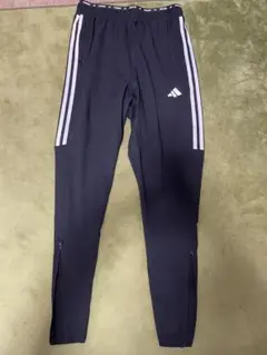 Item thumbnail for item a465f0d1-0c60-4063-92d0-f70a0d4bd0cb