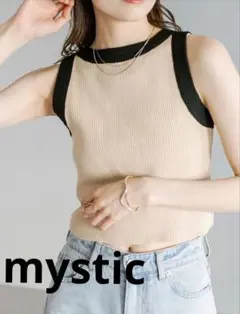 ミスティック【極美品】配色ニットタンクトップ　リブ 　ショート丈ノースリーブ