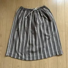 ドゥファミリィ スカート