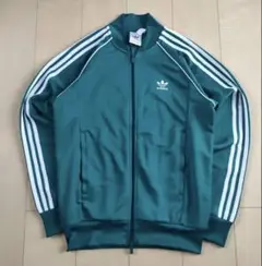 Item thumbnail for item ad1b138f-e4c5-4f8b-a7c2-011b40700cd1