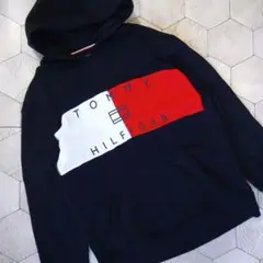 極美品 TOMMY HILFIGER プルオーバーパーカー デカロゴ ブラック
