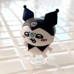 ちいかわ　サンリオ　なりきりフィギュア　クロミモモンガ