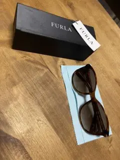 FURLA サングラス