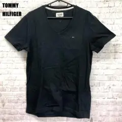 TOMMY HILFIGER 胸ロゴ刺繍　 Vネック 半袖Tシャツ　ブラック　S