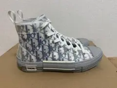 UVERworld TAKUYA∞ produce ハイカットスニーカー 中古 楽天市場】【中古】 UVERworld ウーバーワールド TAKUYA