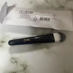 イヴ・サンローラン ブラシ