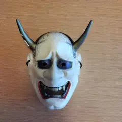 Item thumbnail for item 7d89d9ae-d3be-41f5-972c-5cf5ab46522f