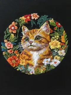 フランス刺繍キット完成品　(猫と花園)