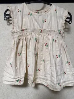 チェリー刺繍フリル袖Tシャツ 110cm