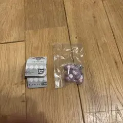 シュガーバニーズ　めじるしアクセサリー　ガチャ　シュガバニ　ブルーベリーうさ